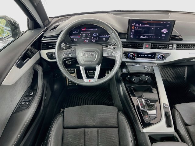Used 2024 Audi A4 2.0T Premium Plus AWD/4WD image 3