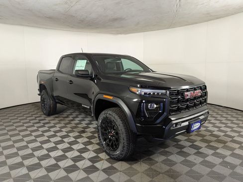 New 2026 GMC Canyon Elevation w/ Convenience Package image 5