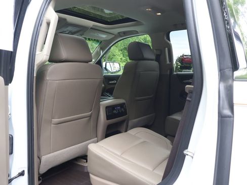 Used 2018 Chevrolet Tahoe LT w/ Luxury Package AWD/4WD image 46
