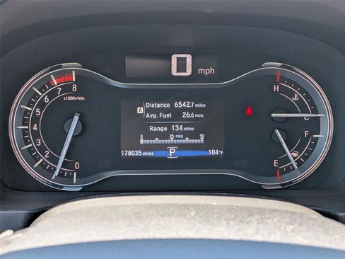 Used 2016 Honda Pilot EX-L image 11