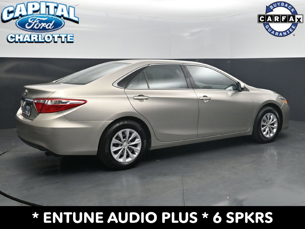 Used 2015 Toyota Camry LE FWD image 7