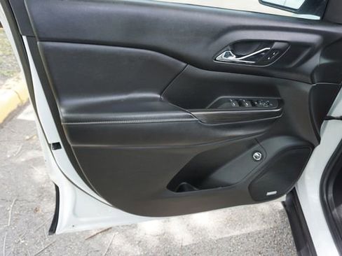 Used 2018 GMC Acadia SLT FWD image 28