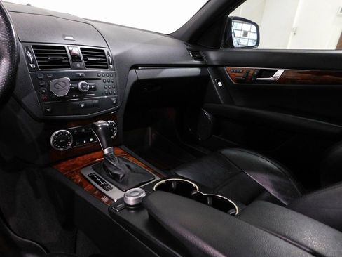 Used 2009 Mercedes-Benz C 63 AMG Sedan image 62