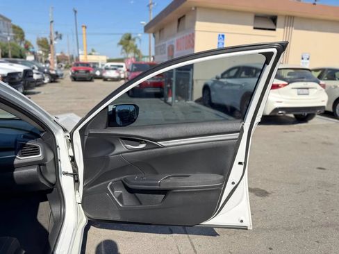 Used 2019 Honda Civic LX image 34