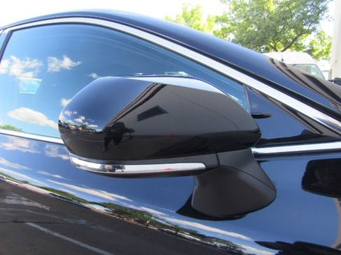 Used 2024 Toyota Camry XLE image 24