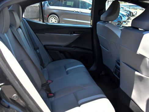 Used 2026 Toyota Camry SE w/ Convenience Package FWD image 43