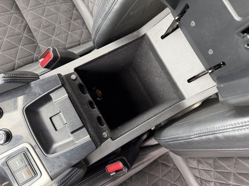 Used 2018 Nissan Maxima SR w/ Midnight Edition image 29