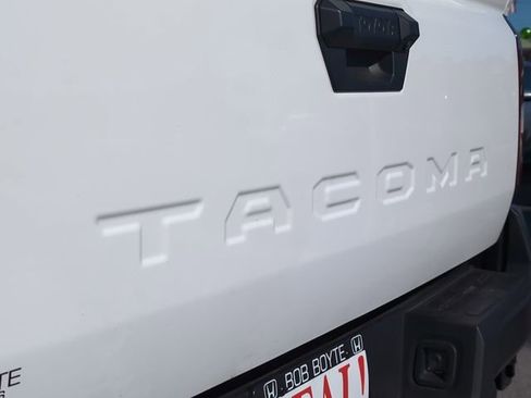 Used 2025 Toyota Tacoma SR image 10