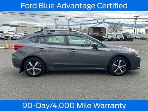 Used 2022 Subaru Impreza Premium image 9
