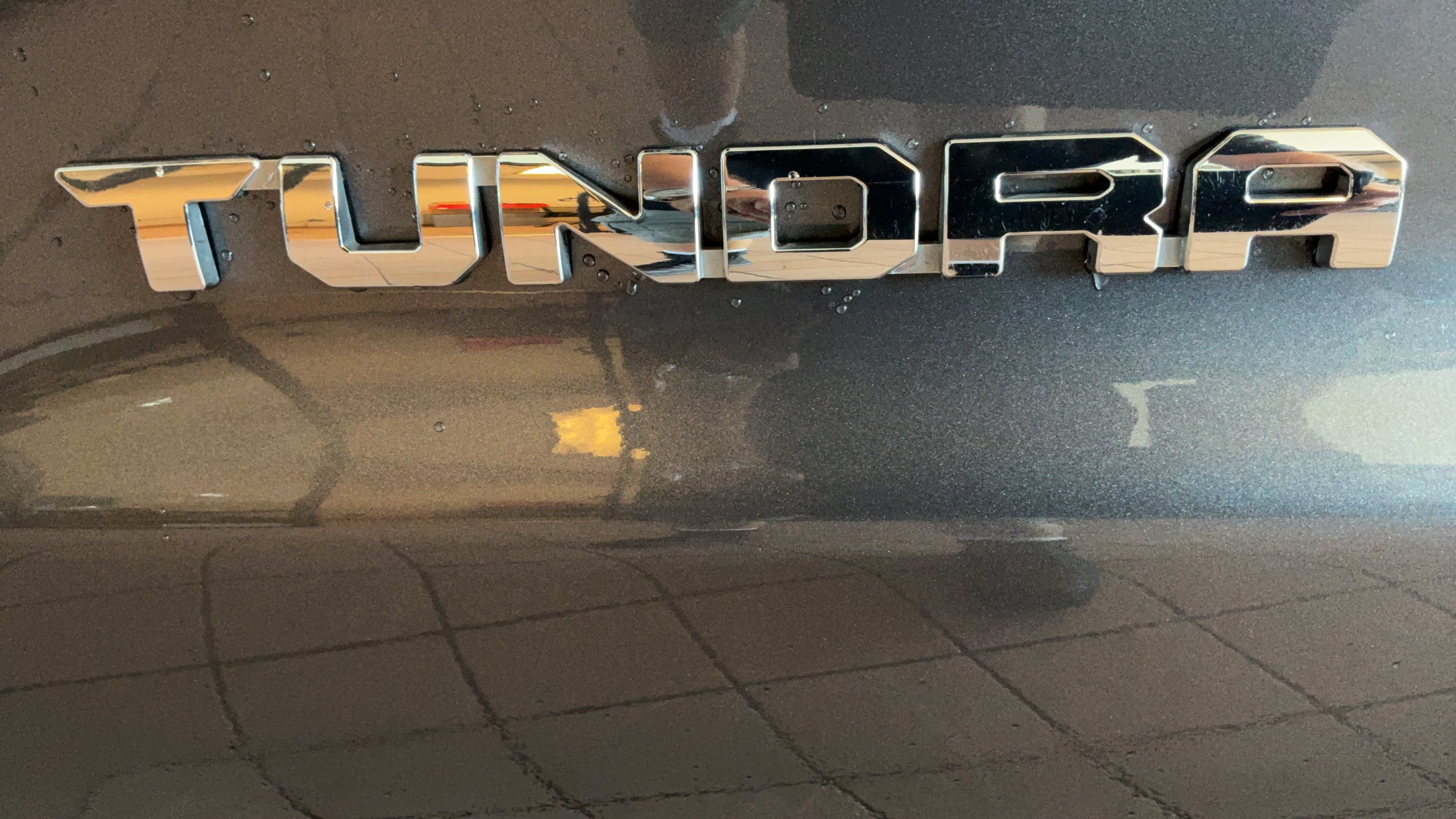 Used 2018 Toyota Tundra Limited w/ Limited Premium Package AWD/4WD image 40