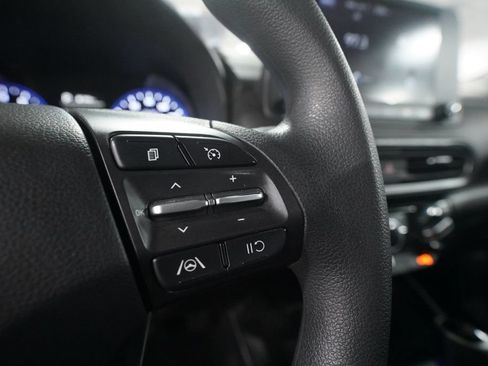 Used 2022 Hyundai Kona SEL AWD/4WD image 18