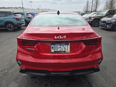 Used 2023 Kia Forte LXS w/ LXS Technology Package image 6