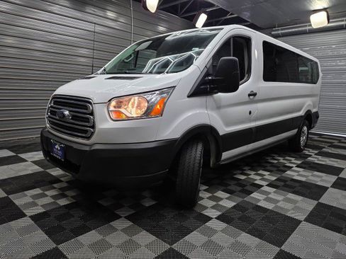Used 2019 Ford Transit 350 XLT RWD image 33