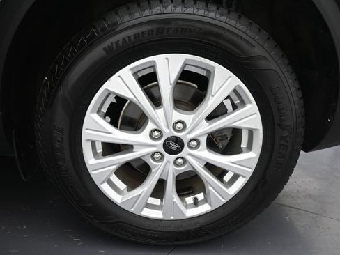 Used 2024 Ford Escape Active w/ Cold Weather Package FWD image 34