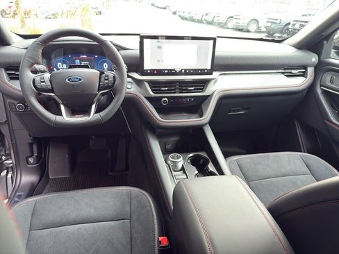 New 2026 Ford Explorer ST image 25