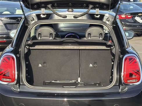 Used 2023 MINI Cooper SE image 29