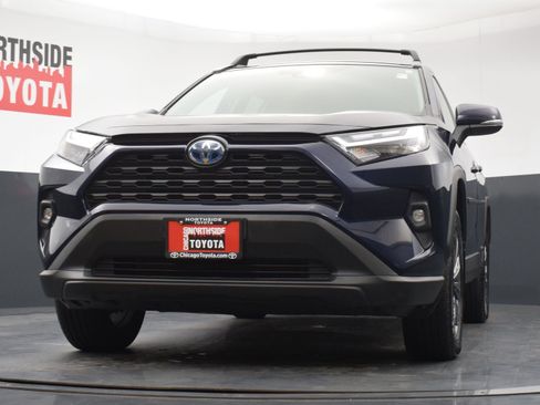 Used 2023 Toyota RAV4 XLE Premium AWD/4WD image 33