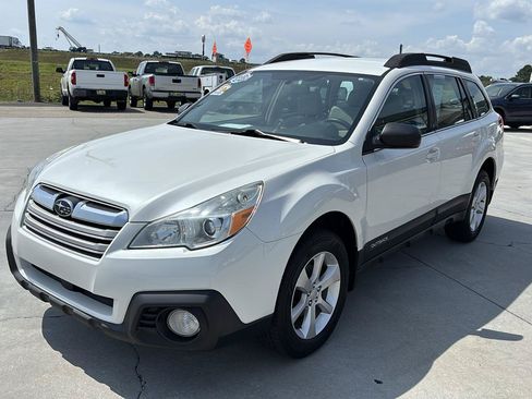 Used 2014 Subaru Outback 2.5i w/ Popular Package #1A AWD/4WD image 8