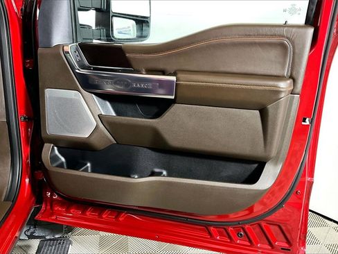 Certified 2024 Ford F250 King Ranch w/ Chrome Package image 19