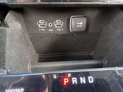 Used 2022 Jeep Grand Cherokee L Limited image 18