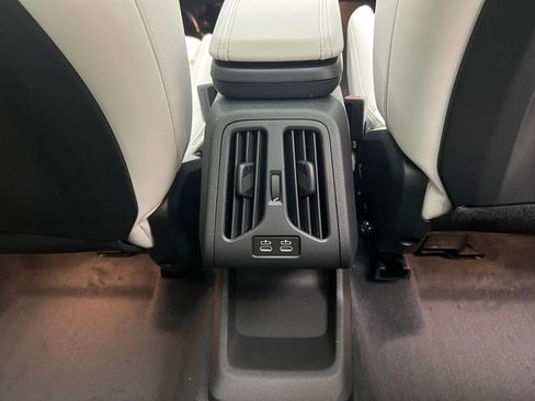 Used 2026 BMW X1 xDrive28i w/ Technology Package image 9