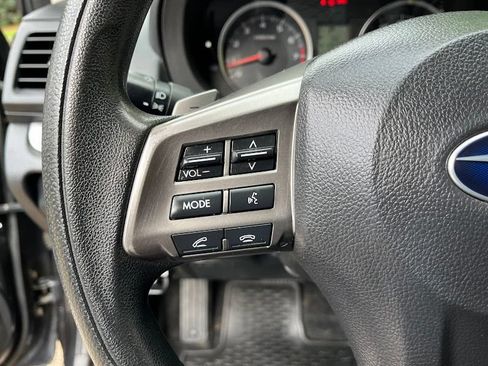 Used 2014 Subaru Crosstrek 2.0i Premium AWD/4WD image 14