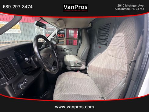 Used 2021 Chevrolet Express 2500 w/ Driver Convenience Package image 10