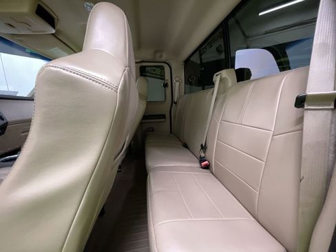 Used 2008 Ford F350 Lariat image 26