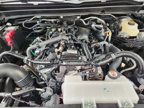New 2025 Toyota Tacoma SR5 AWD/4WD image 24