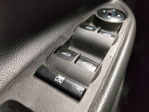 Used 2017 Ford Escape S image 27