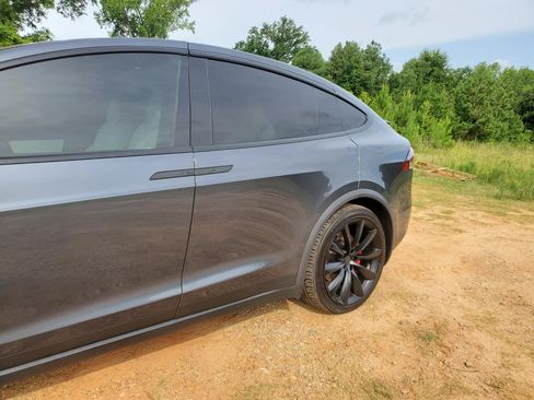 Used 2016 Tesla Model X Performance AWD/4WD image 4