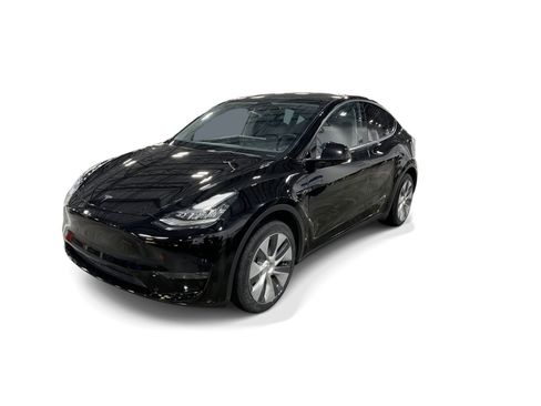 Certified 2023 Tesla Model Y Long Range AWD/4WD image 1