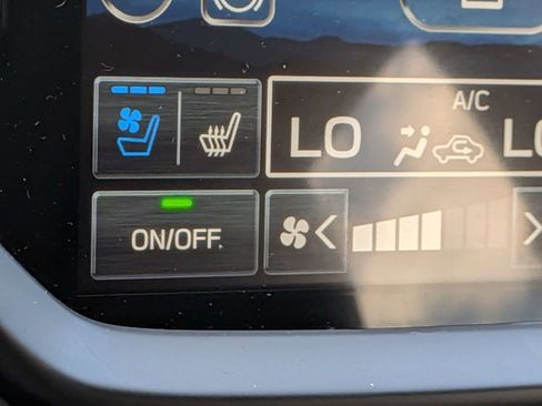 Used 2025 Subaru Ascent Bronze Edition AWD/4WD image 23