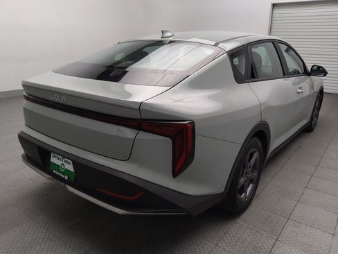 Used 2025 Kia K4 FWD image 9