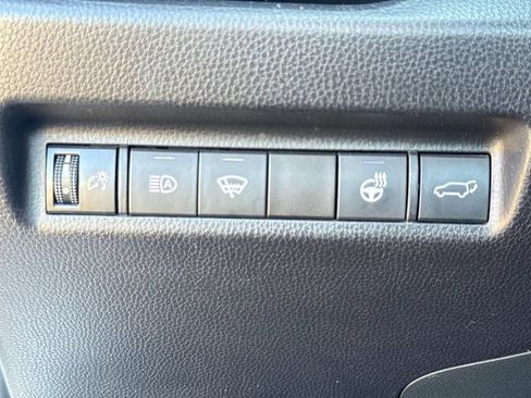 Used 2021 Toyota RAV4 TRD Off-Road w/ TRD Off-Road Weather Package AWD/4WD image 27