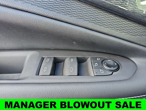 New 2024 Chevrolet Blazer EV LT AWD/4WD image 28