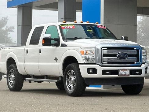 Used 2014 Ford F250 Platinum image 2