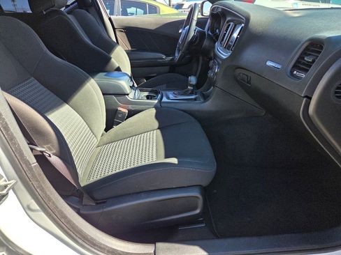 Used 2022 Dodge Charger R/T w/ Blacktop Package RWD image 19