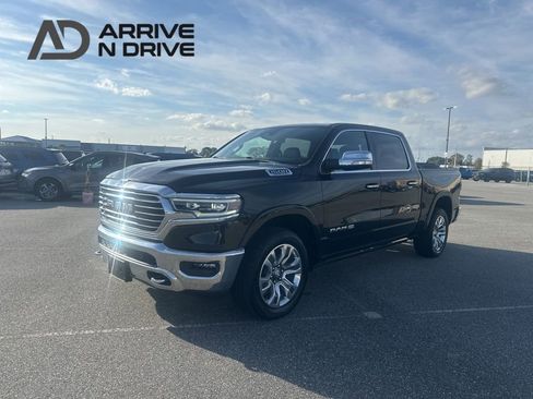 Used 2022 RAM 1500 Limited image 1