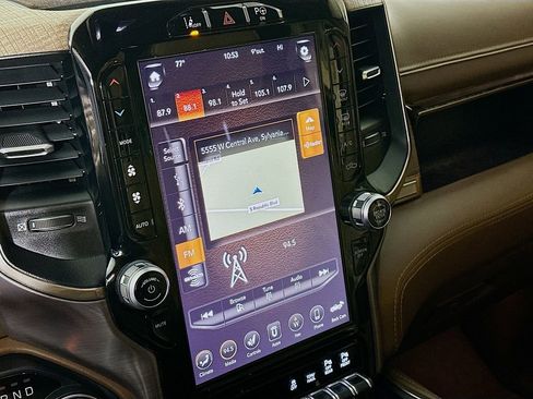 Certified 2019 RAM 1500 Limited image 21