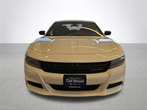Used 2023 Dodge Charger SXT image 3