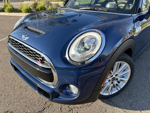 Used 2016 MINI Cooper S image 5