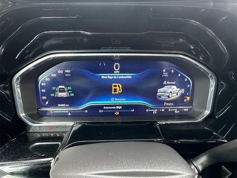 Used 2024 Chevrolet Silverado 1500 LT image 13