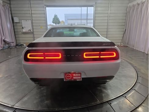 Used 2016 Dodge Challenger SRT Hellcat image 5