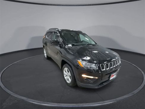 Used 2020 Jeep Compass Latitude w/ Popular Equipment Group image 2