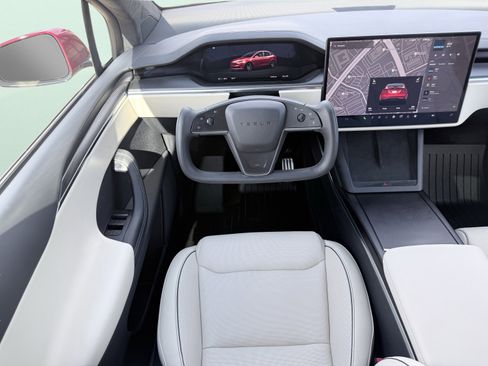 Used 2025 Tesla Model X Plaid image 72