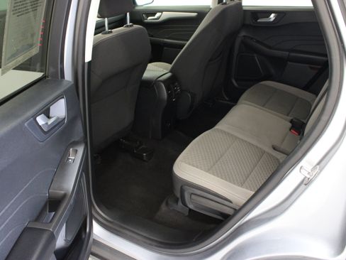 Used 2021 Ford Escape SE w/ SE Sport Appearance Package FWD image 27