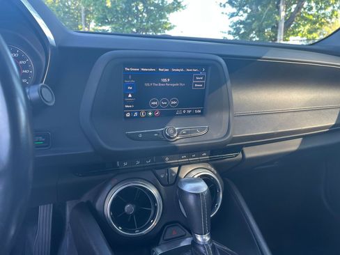 Used 2023 Chevrolet Camaro LT image 21