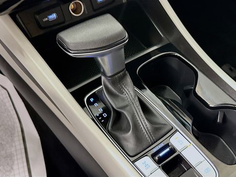 Used 2023 Hyundai Tucson SE image 19