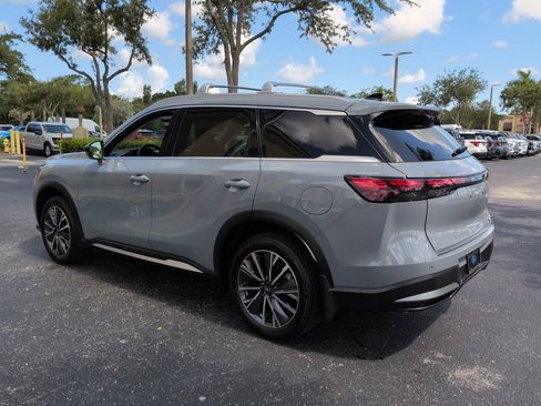 Used 2026 INFINITI QX60 Luxe w/ Cargo Package FWD image 6